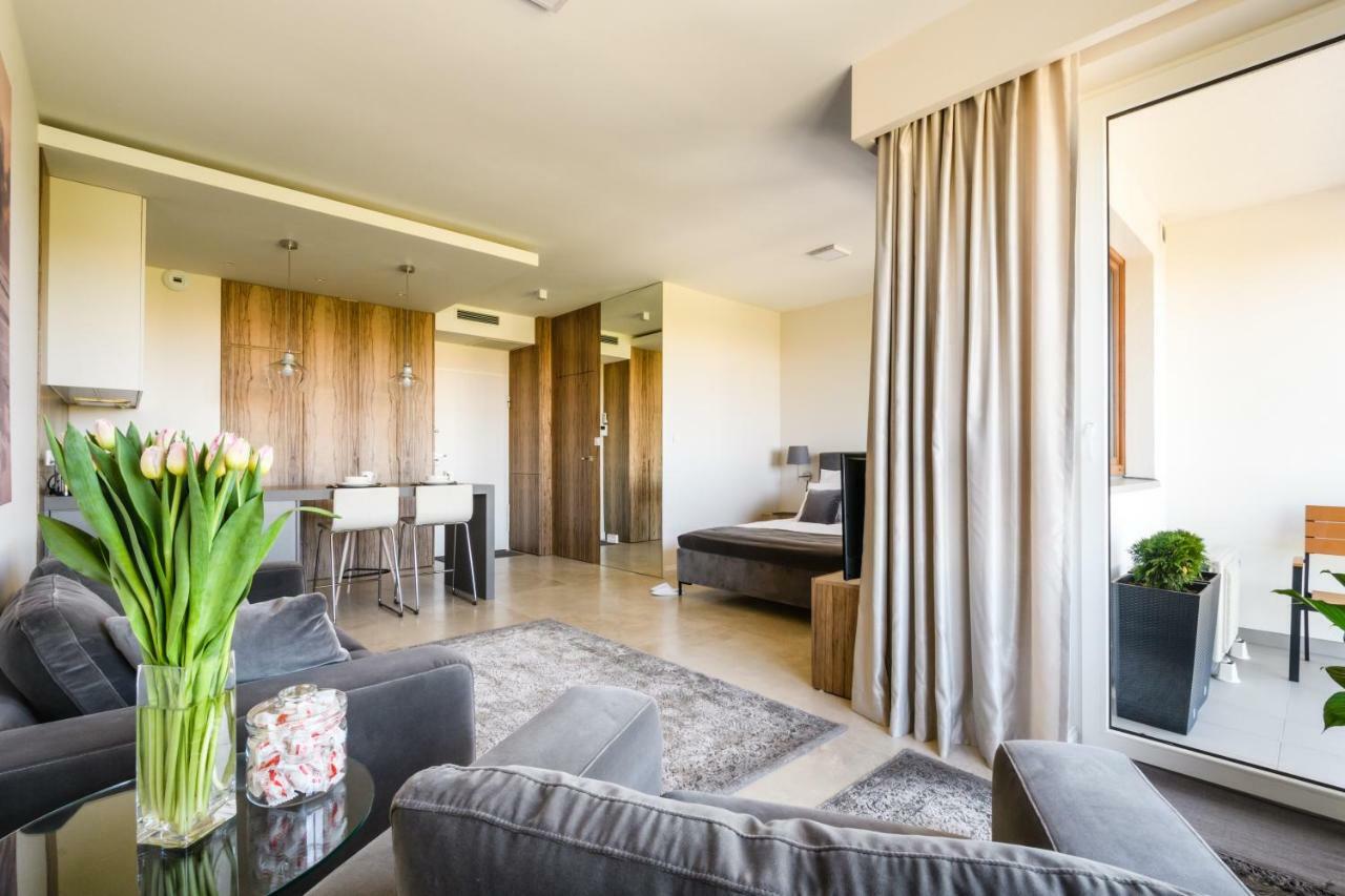 Luxlux Apartments Afara Varşovia Exterior foto